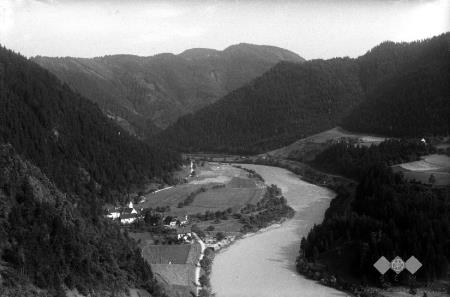 Brezno okoli leta 1920